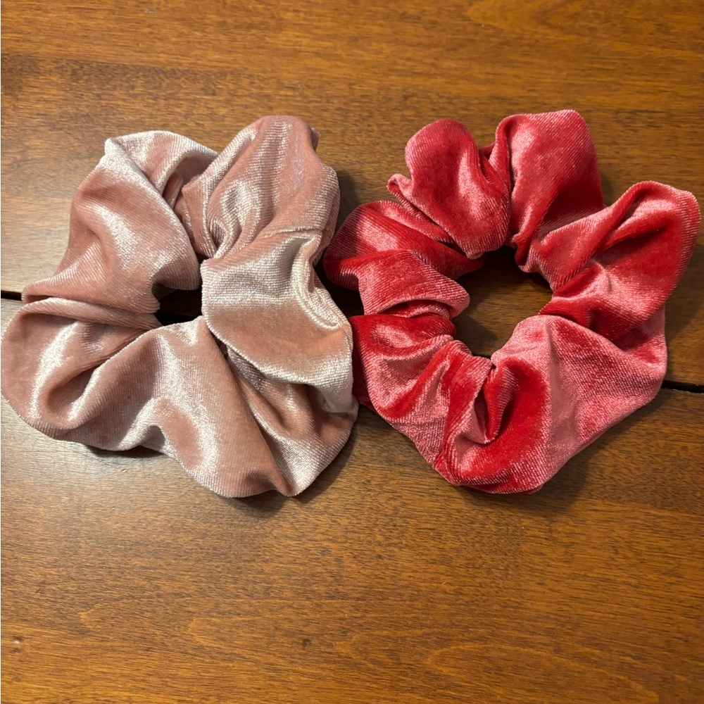 Two Large Velvet scrunchies Rose& Dusty rose shabby chic Magnolia Pearl knockoff